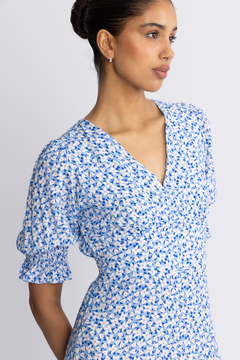 Koko Dress Long Open Back Short Sleeves - Blue White Flowers
