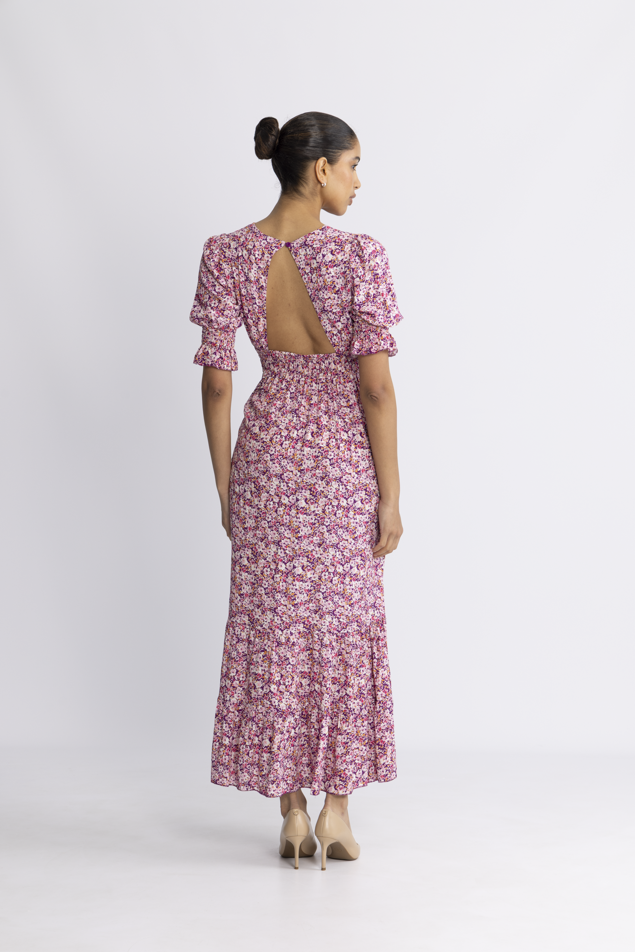 Koko Dress Long Open Back Short Sleeves - Lilac Bordeaux Big Flower