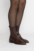 Shani 1 - Brown