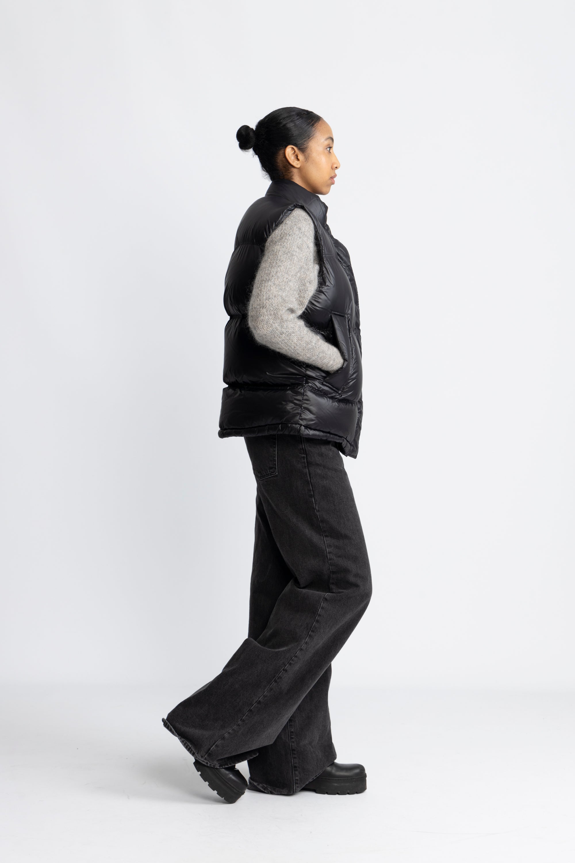 Steilia Down Vest - Black