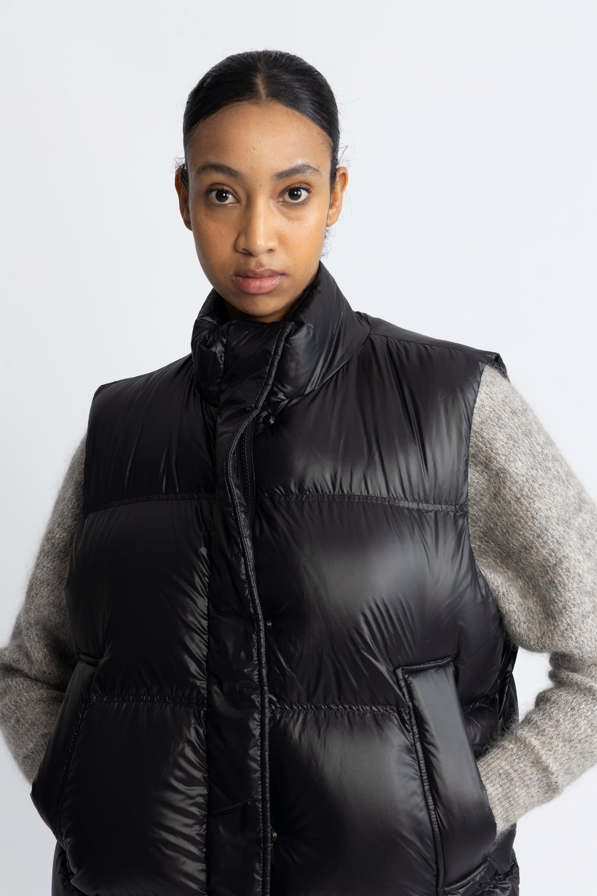 Steilia Down Vest - Black