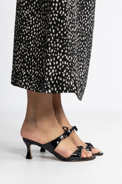 Bedford - Black
