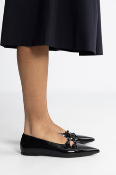 5933 Hermine - Black