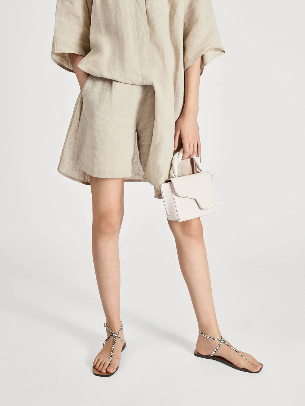 Montalbano Vacchetta/Nappa - Linen