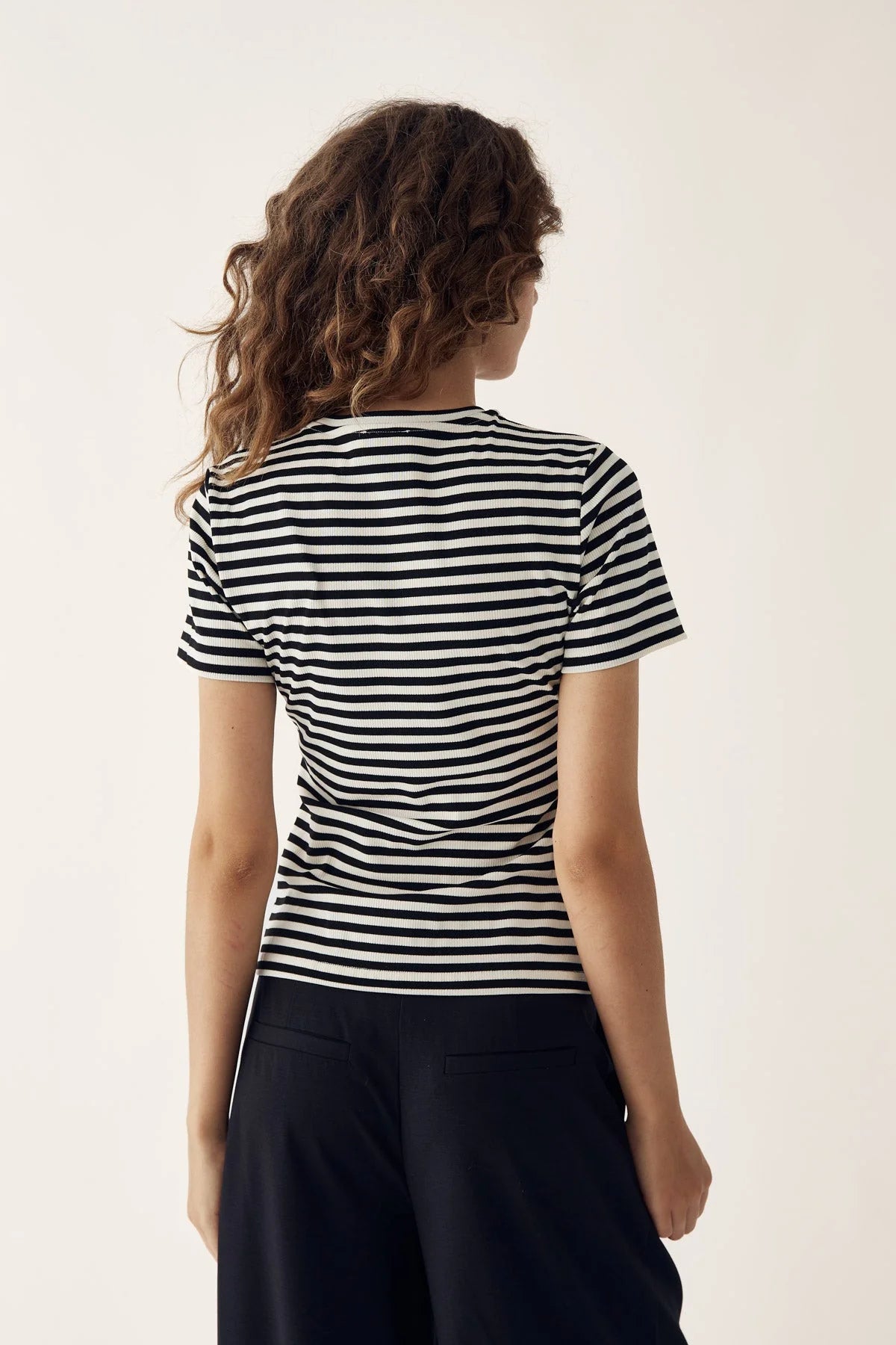 Lizzy Top - Ivory Black Stripe