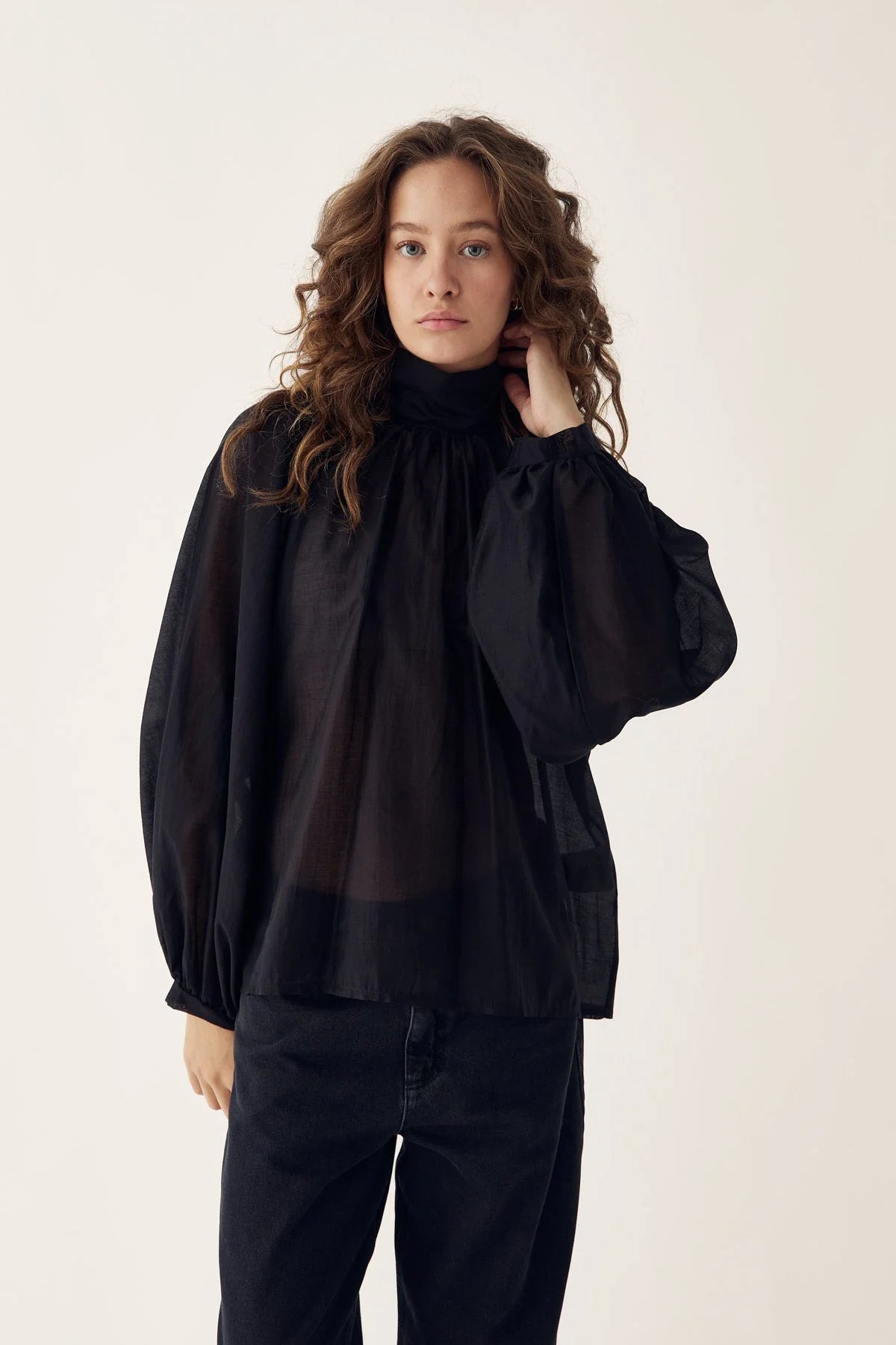 Loris Blouse - Black