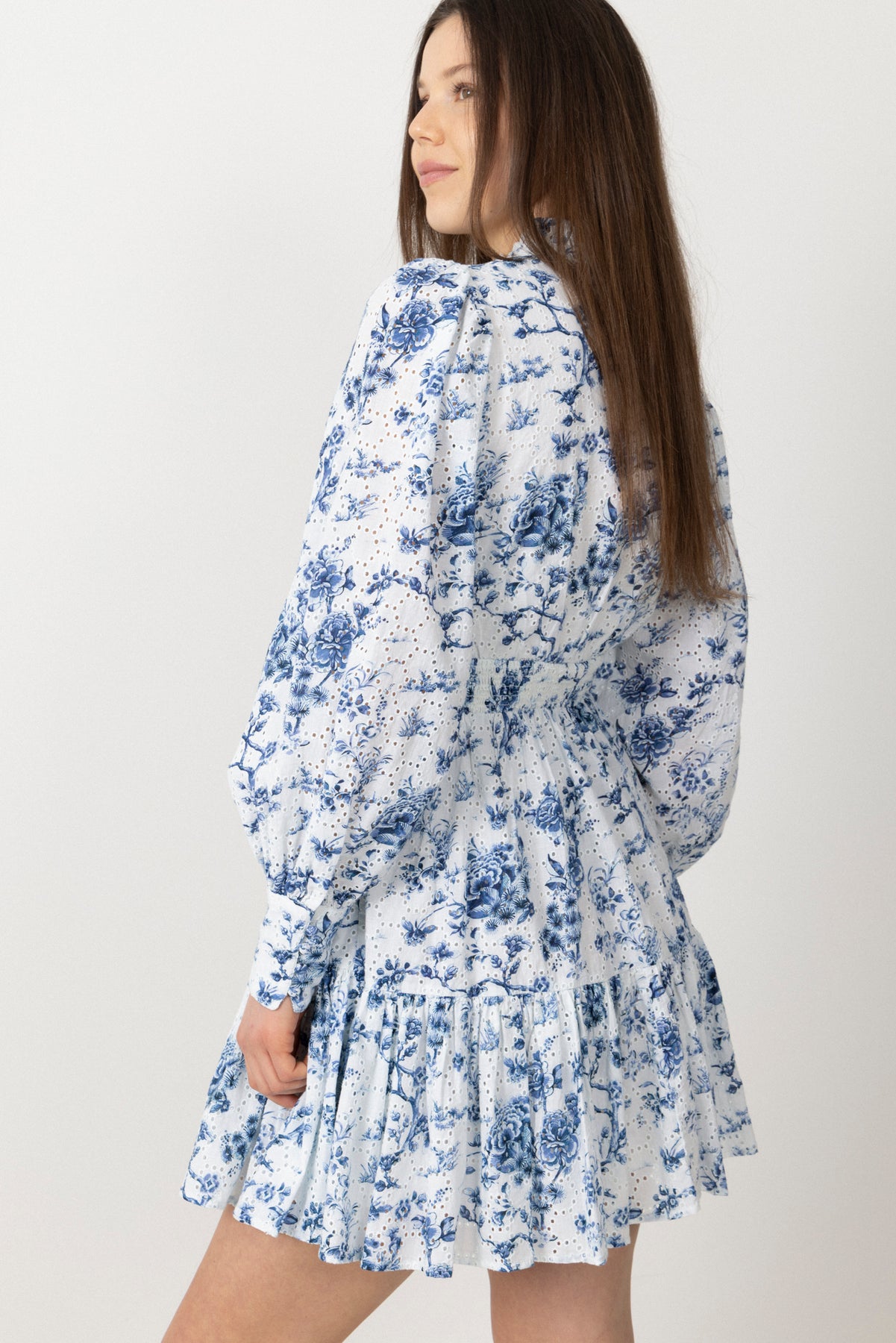 Liv Porcelain B Anglaise Dress - Off White/Blue