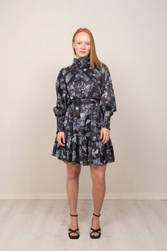 Saga Wide Dress - Dark Blue Paisley