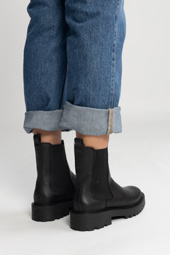 Vilma Leather Chelsea Boot - Black
