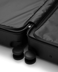 Ramverk Check-In Luggage Medium - Black Out