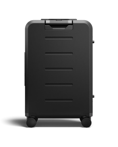 Ramverk Check-In Luggage Medium - Black Out