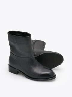 Pavia Leather Boot - Black