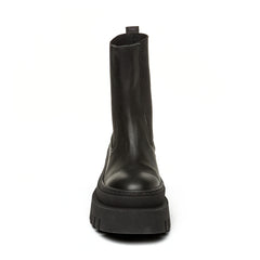 Cassandra - Black Leather
