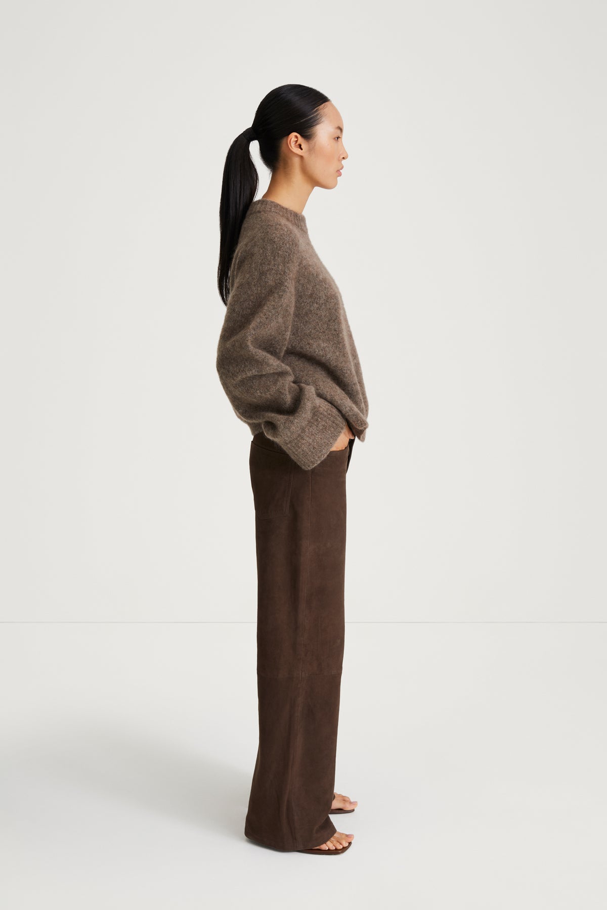 Niclas Short Sweater - Brown