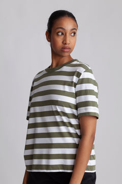 Essential Ss Striped Boxy Tee Wide - Olivine Bright White