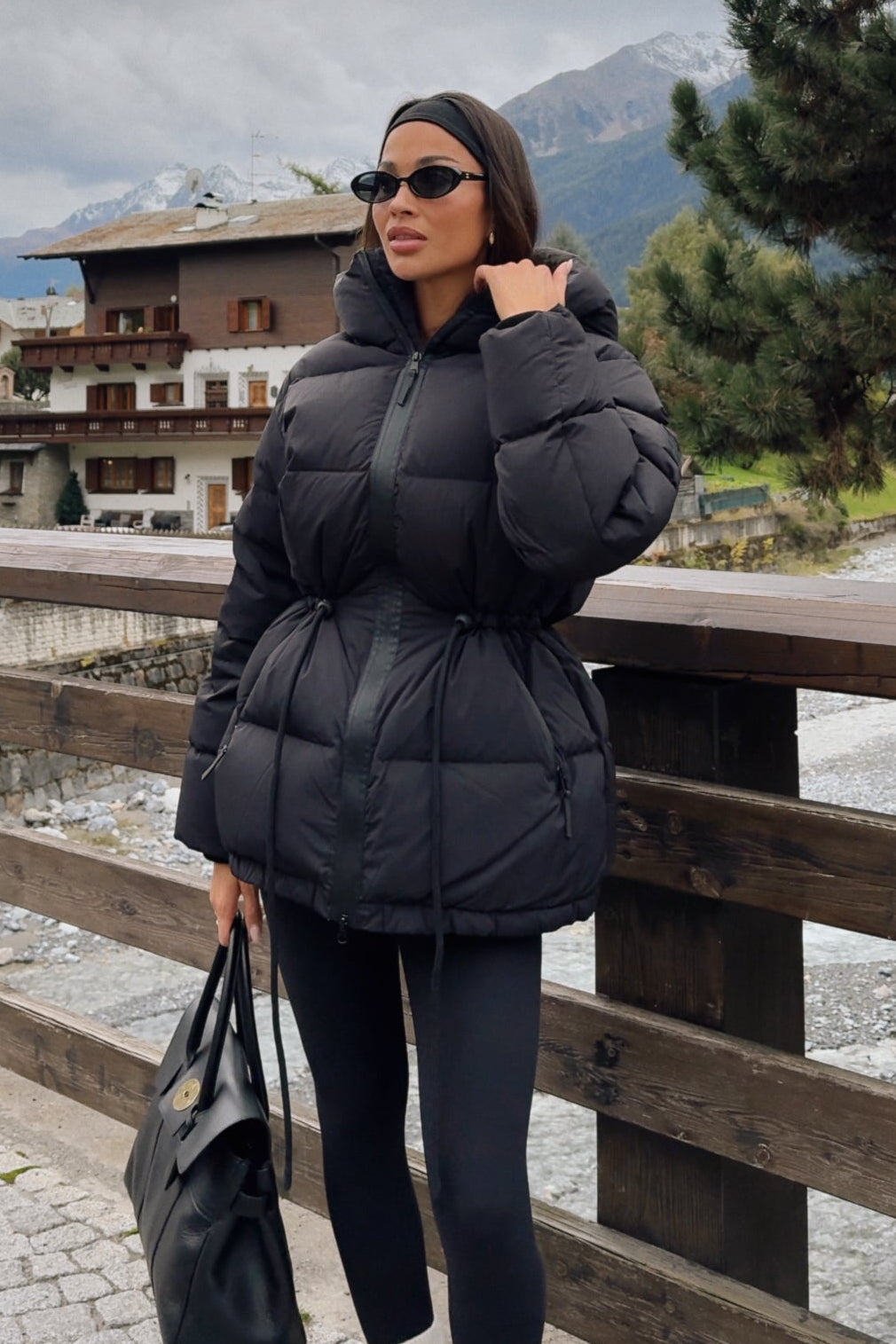 Pernille Down Puffer Jacket - Black