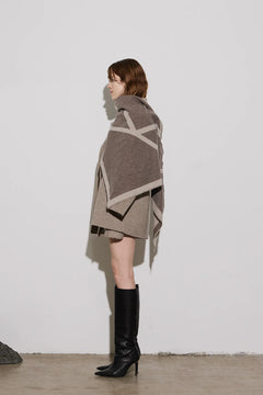 Triangle Scarf Merino - Beige / Light Beige