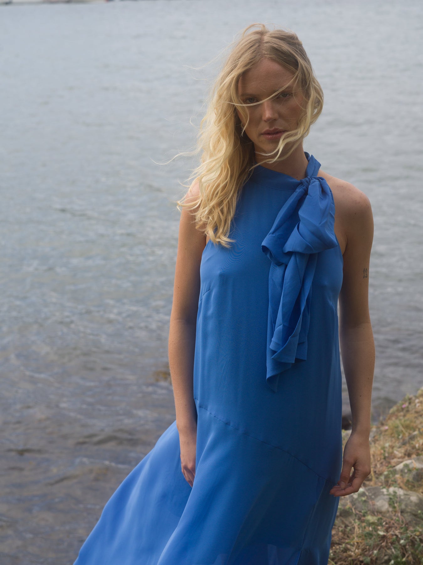 Gestuz - Kjoler - GZsanka Maxi Dress - Palace Blue - Villoid Gestuz - Kjoler - GZsanka Maxi Dress - Palace Blue - Villoid