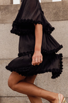Flow Dress - Black