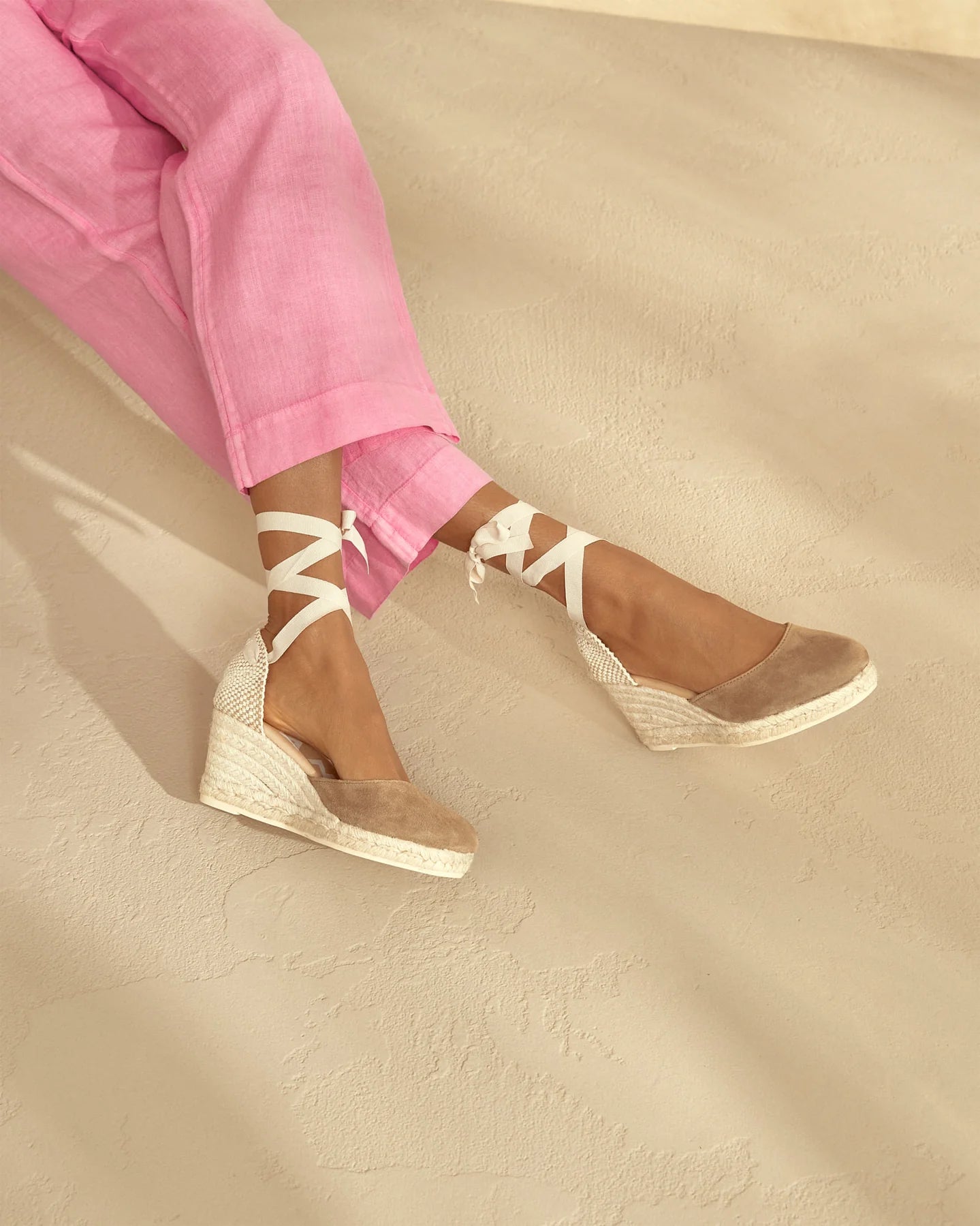 Hamptons Low - Vintage Taupe