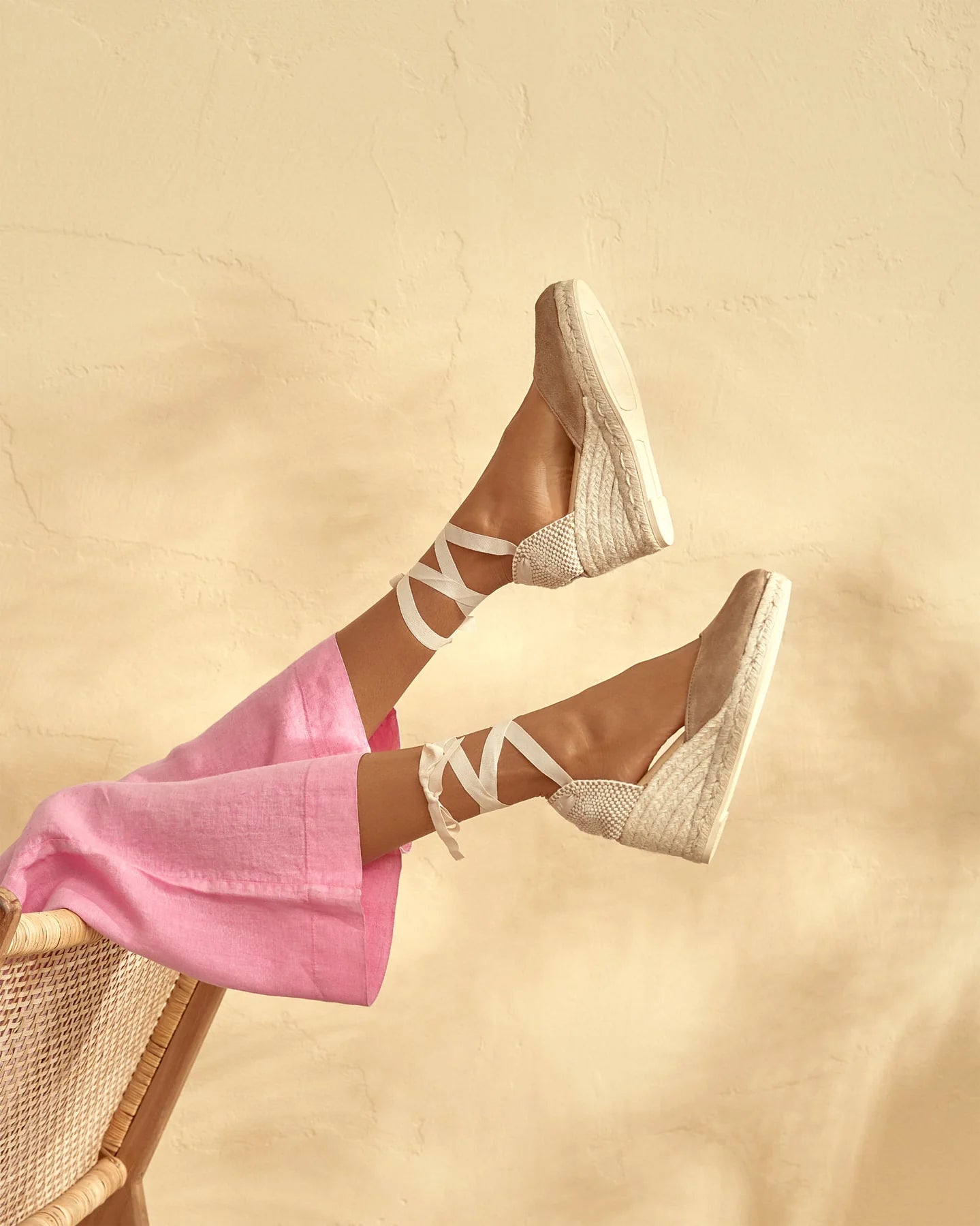 Hamptons Low - Vintage Taupe