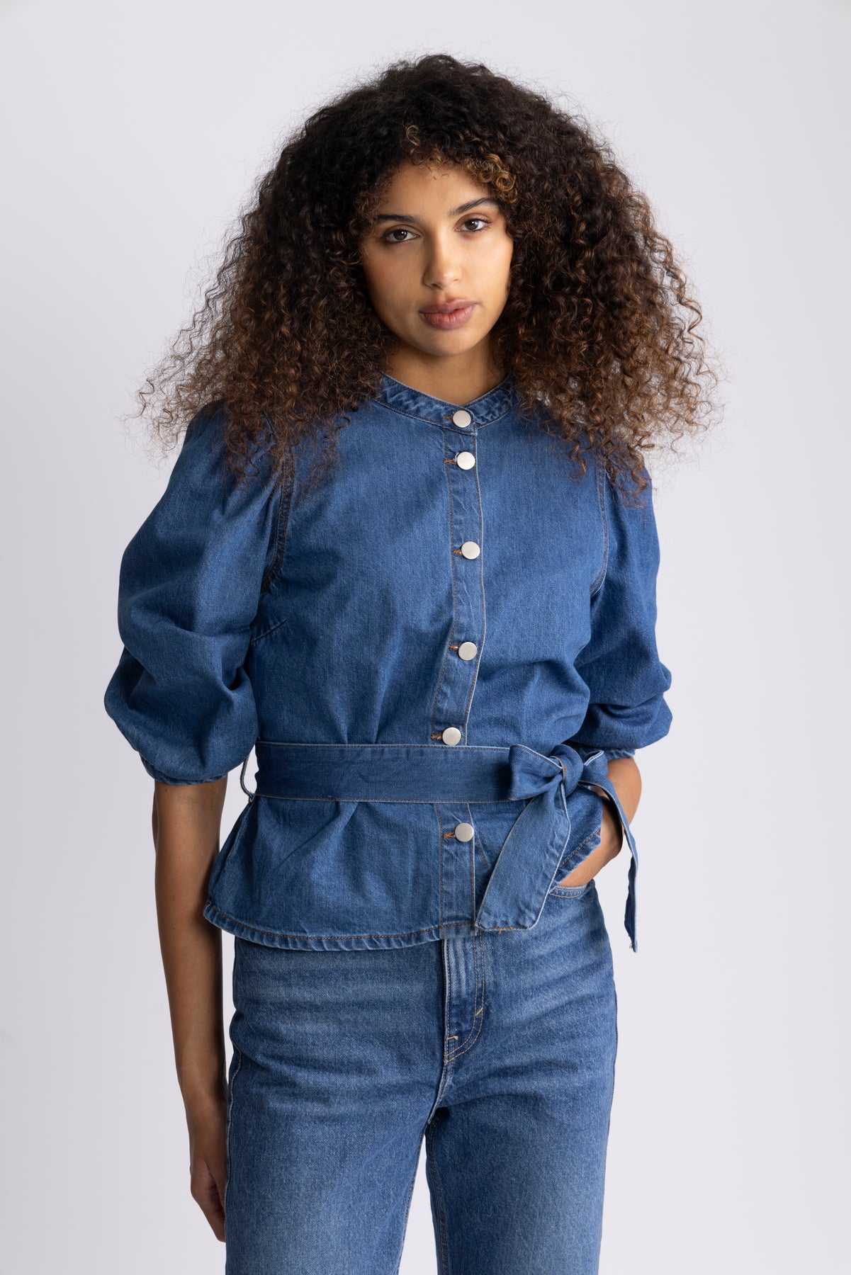 Rylan Elena 3/4 Shirt - Mid Blue Wash