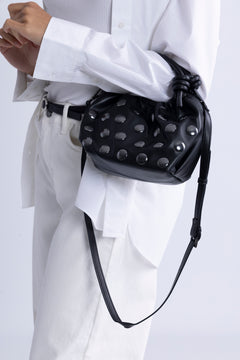 Jolly Soft Structure Studs - Black