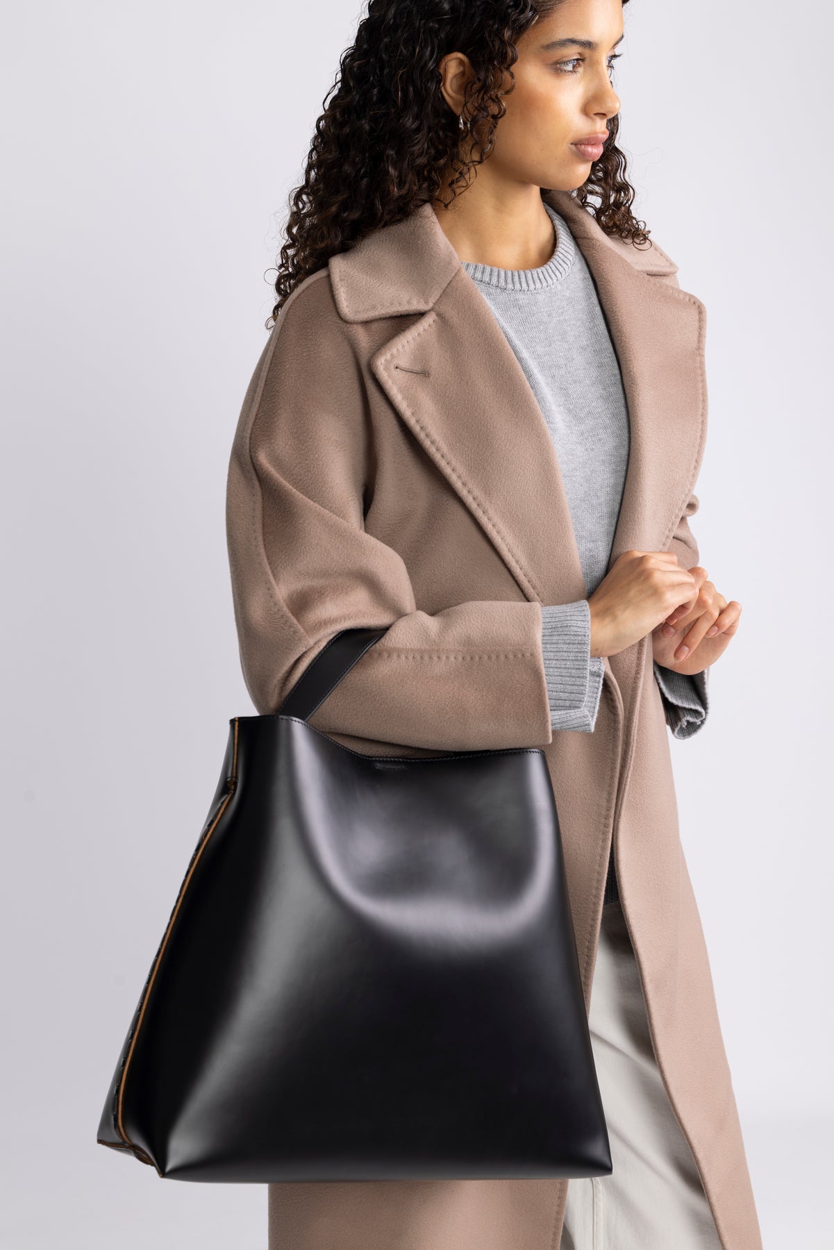 Stella Large Leather Bag - Black