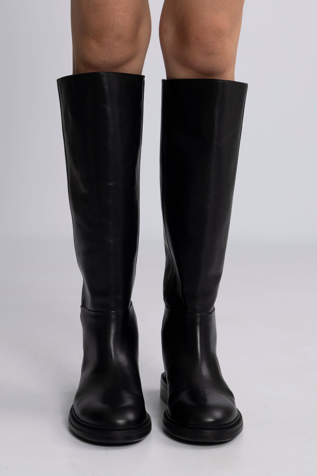 A9106 - Black Calf