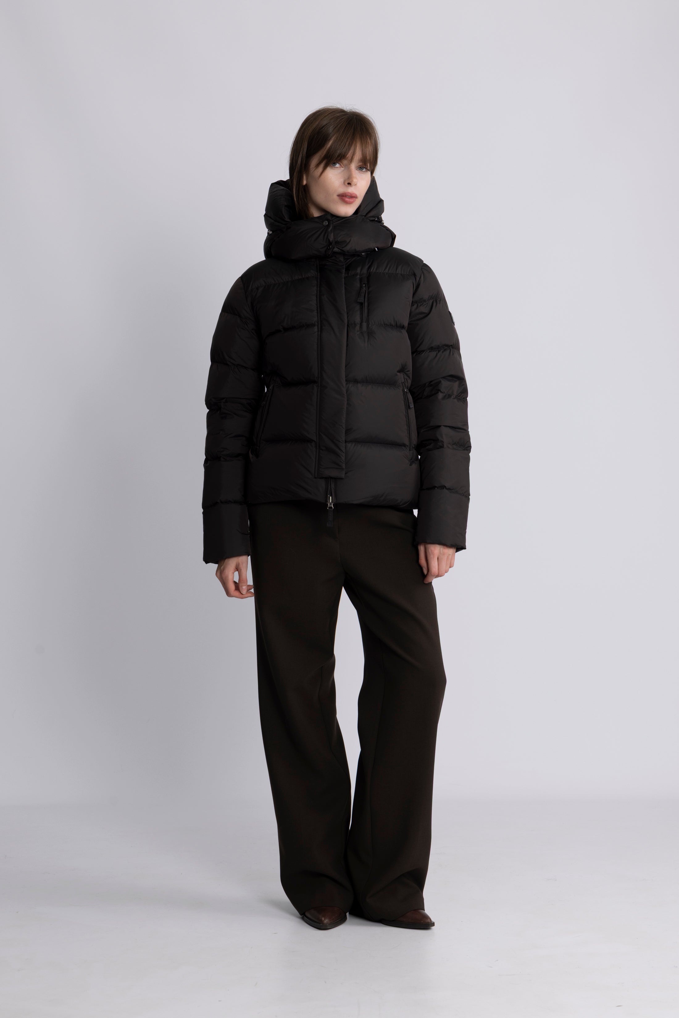 Stella Vital - Deep Brown