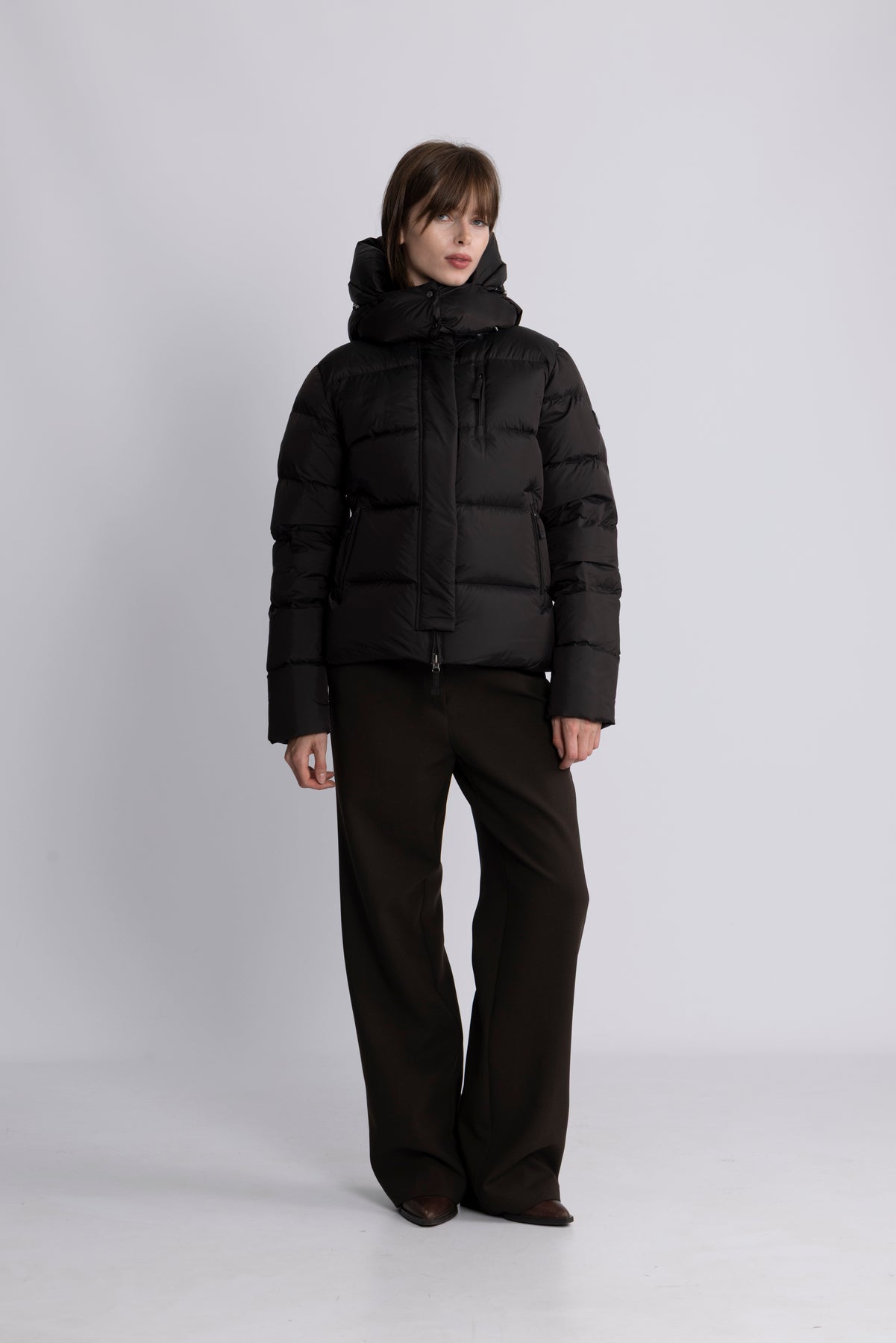 Stella Vital - Deep Brown