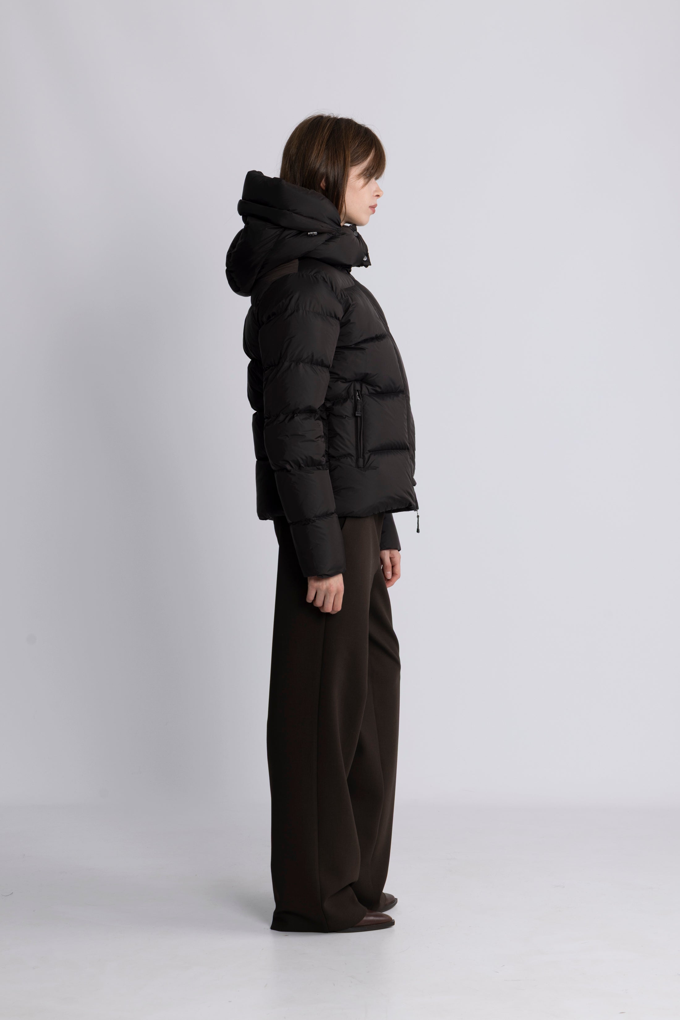 Stella Vital - Deep Brown