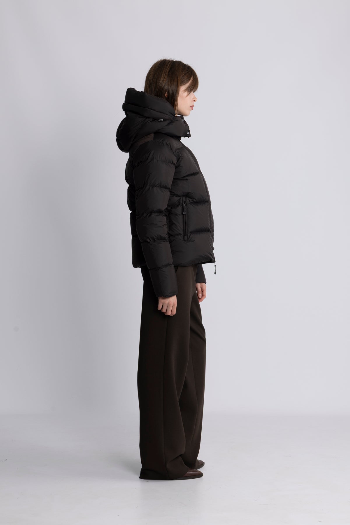 Stella Vital - Deep Brown