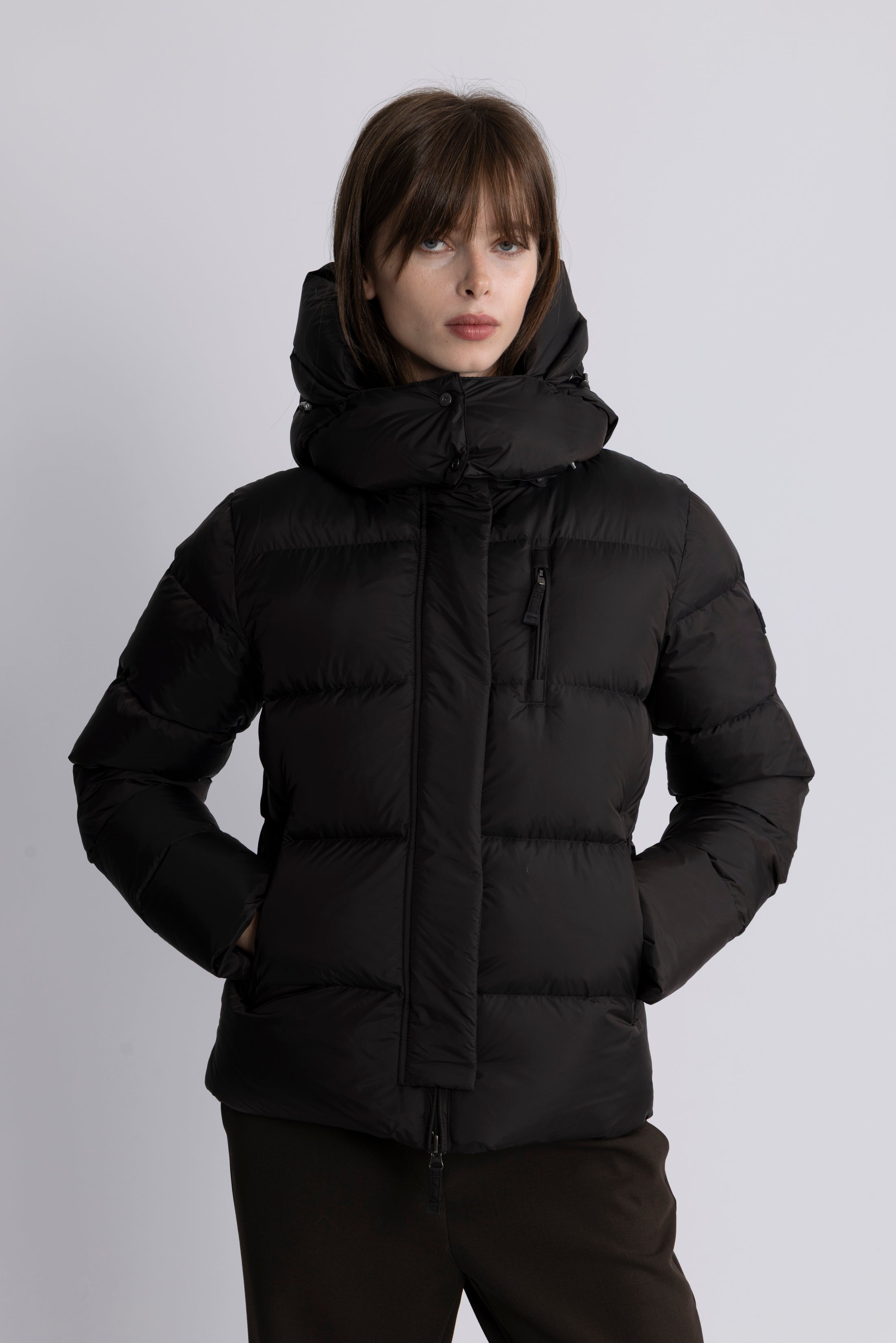 Stella Vital - Deep Brown