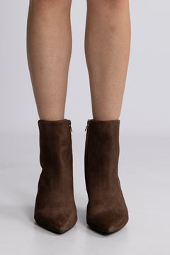 Wilma - Brown Suede