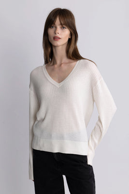 Thea Ls Knit Merino Deep V-Neck - Snow White