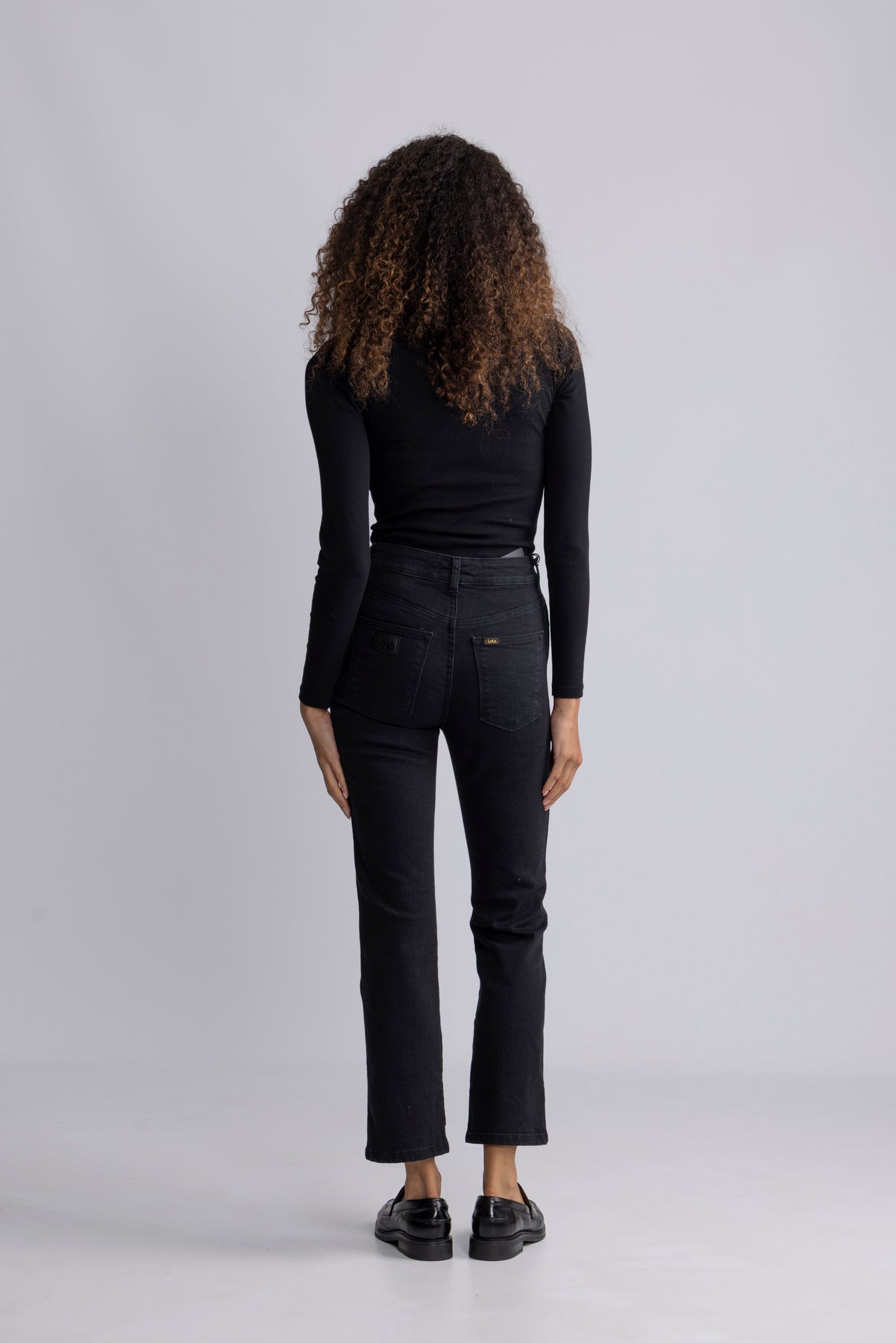 Malena R - Dark Black