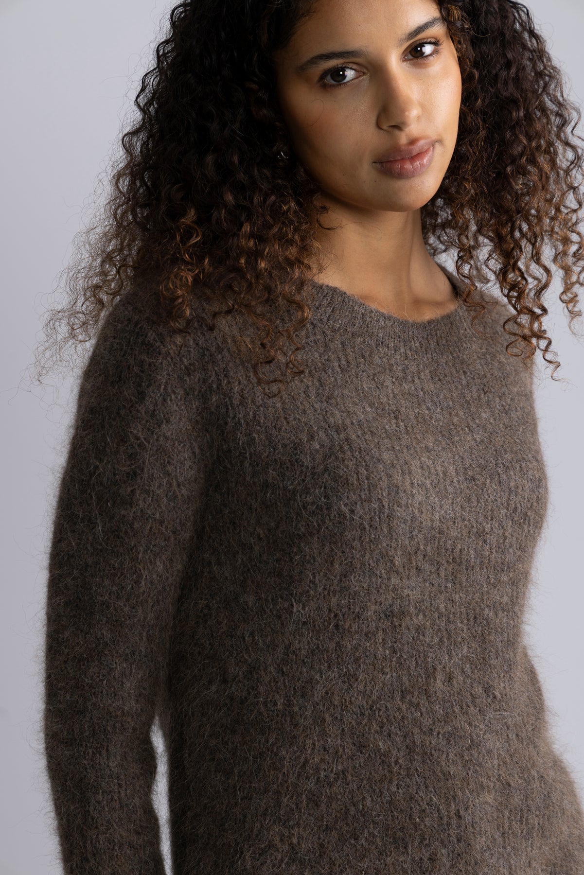 5656 Delmy Ls - Brown