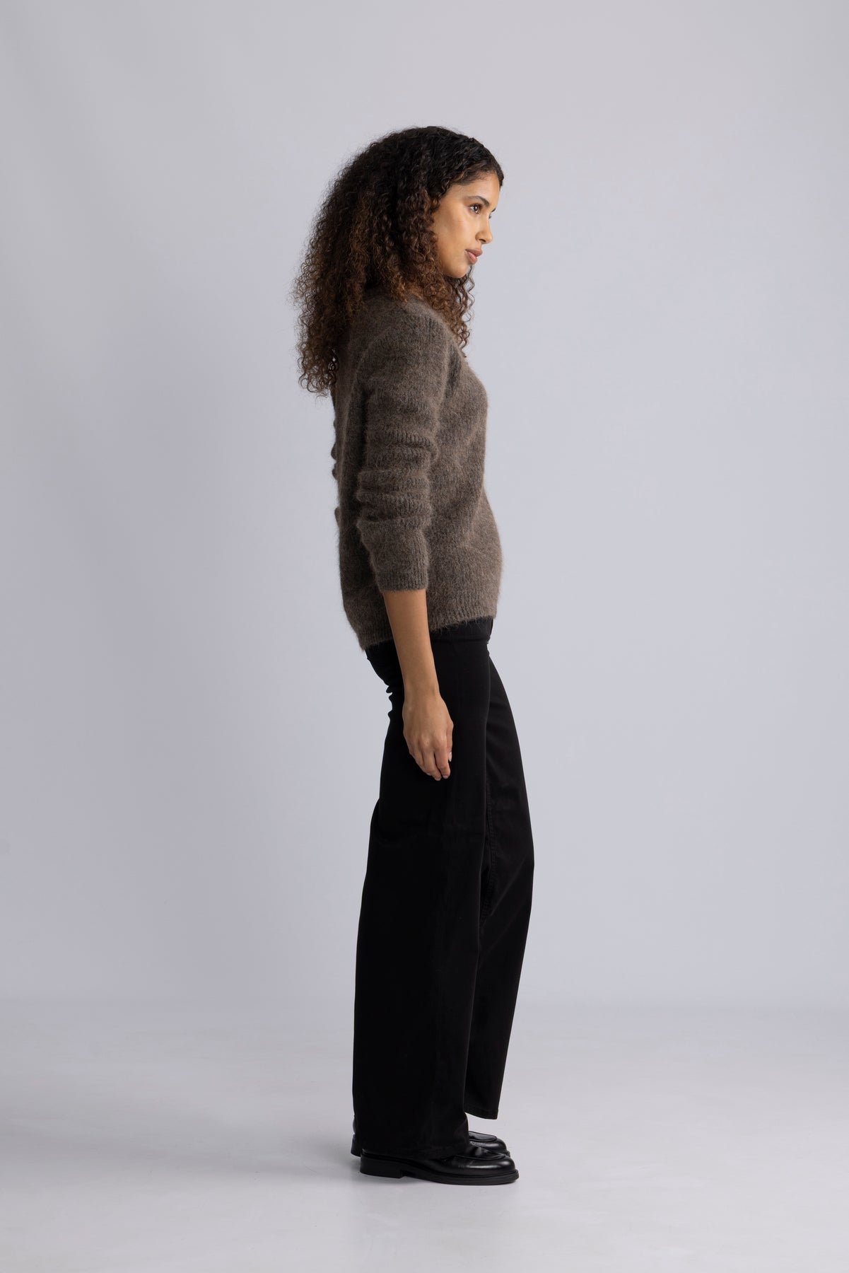 5656 Delmy Ls - Brown