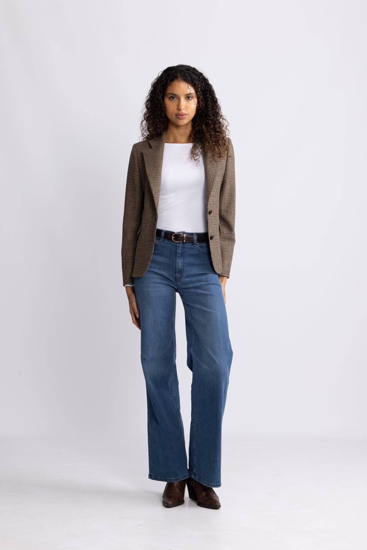 6612 Remi B - Light Camel