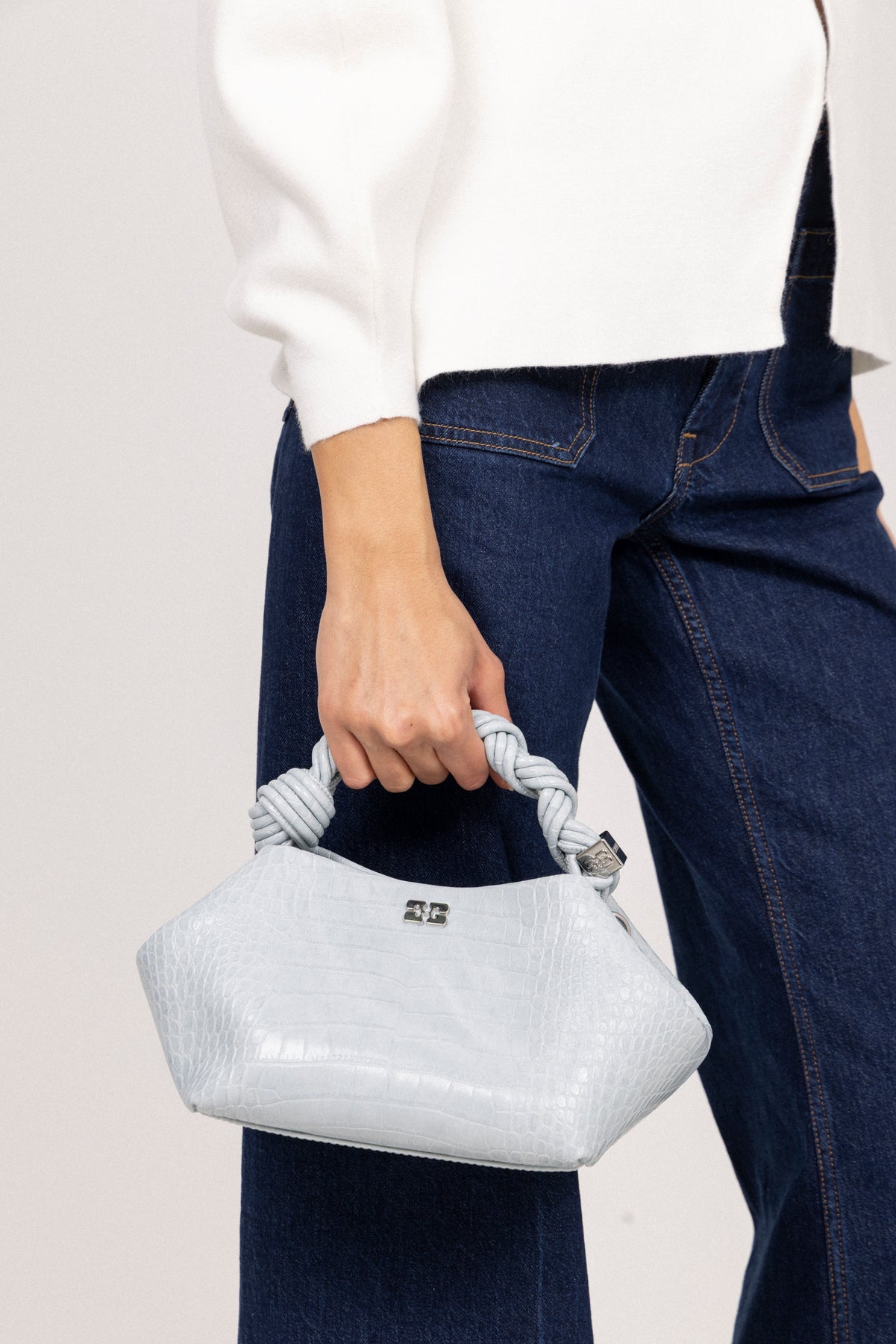 Bou Small Croco - Delicate Blue