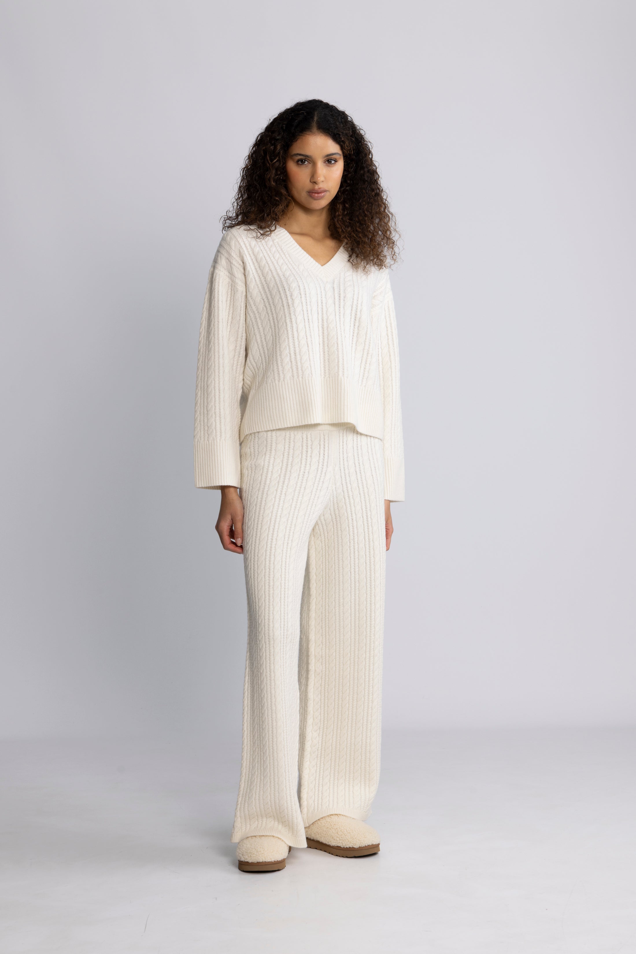 Cathrine Cashmere Cable Knit Sweater - Cream