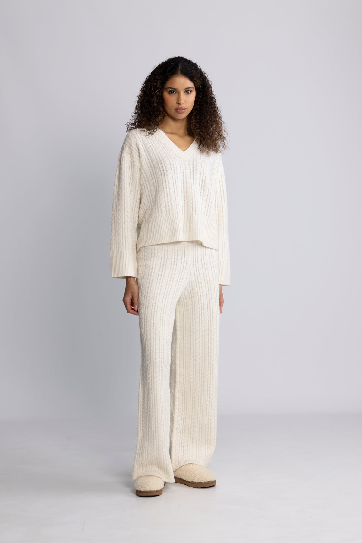 Cathrine Cashmere Cable Knit Sweater - Cream