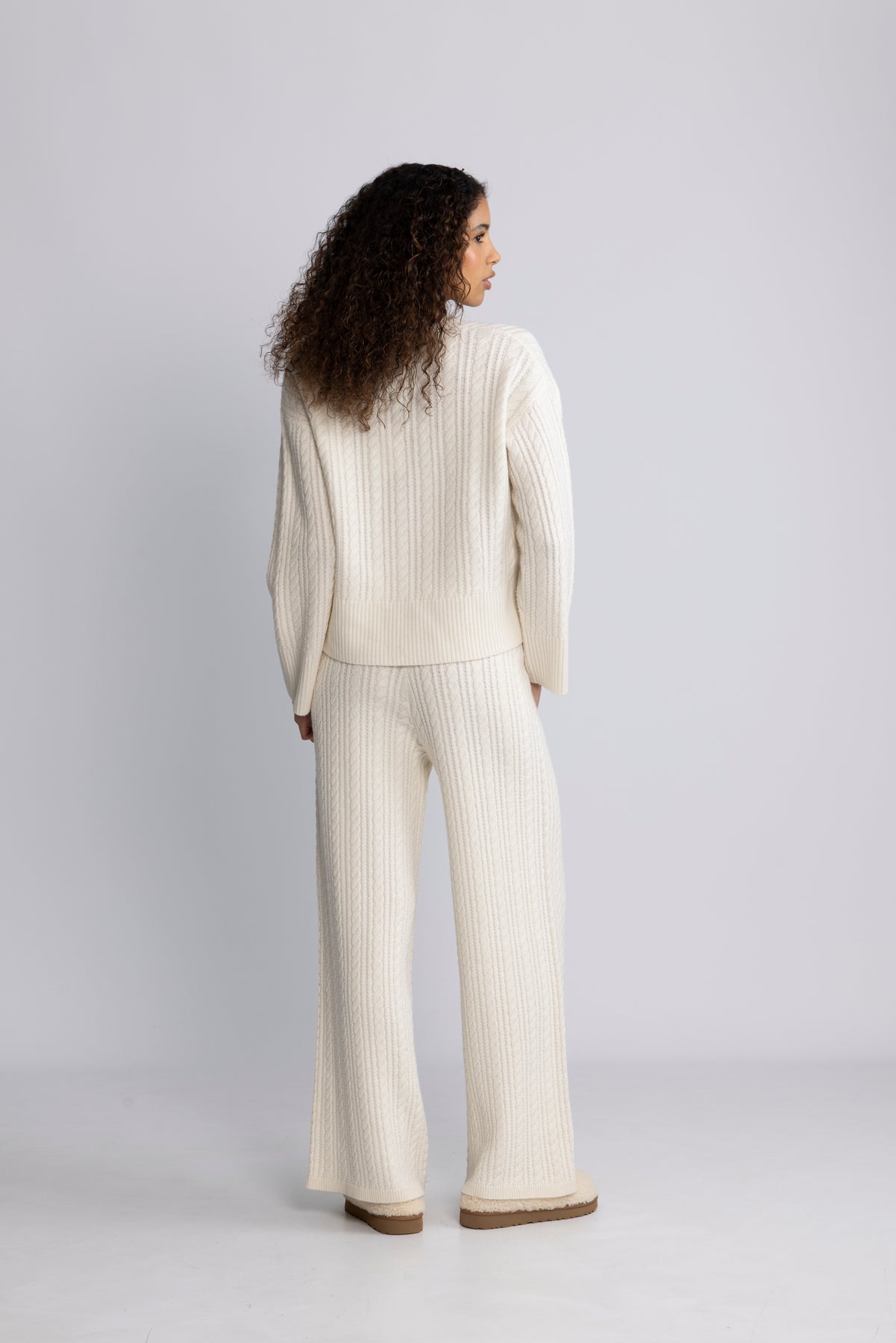 Cathrine Cashmere Cable Knit Sweater - Cream