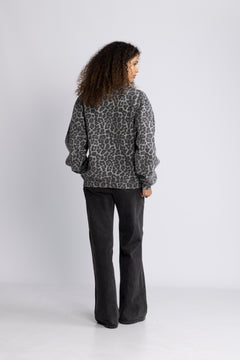 Miles Sweatshirt - Grey Leopard