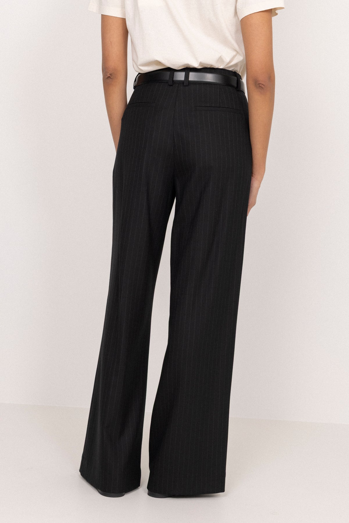 Billie Pinstripe - Black