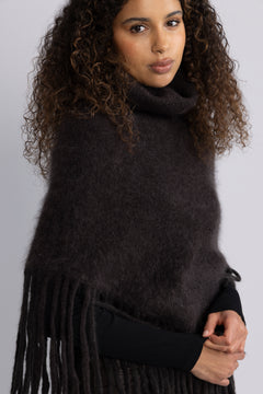 Nikola Chunky Poncho - Dark Brown
