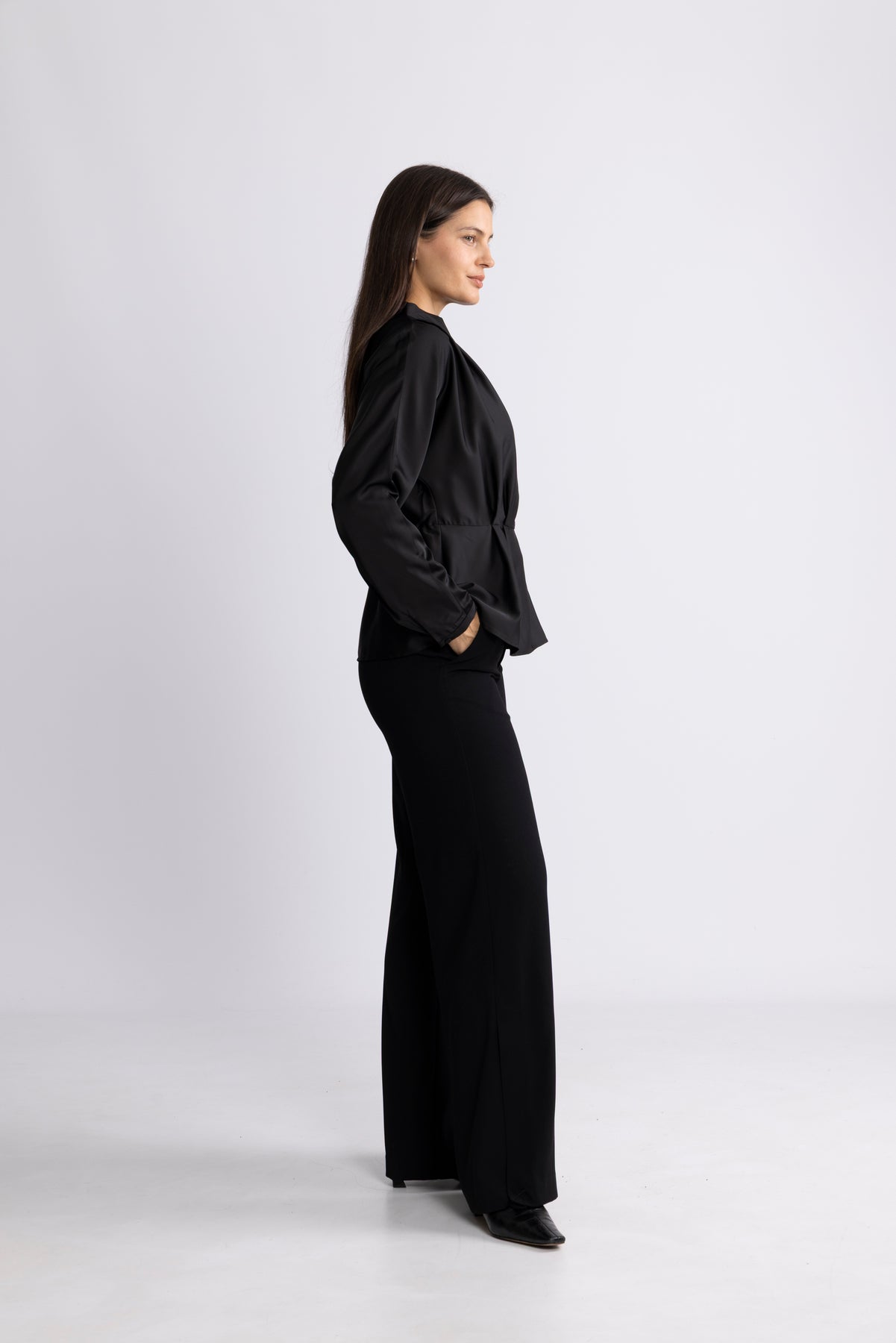 Yasyera Ls Top - Black