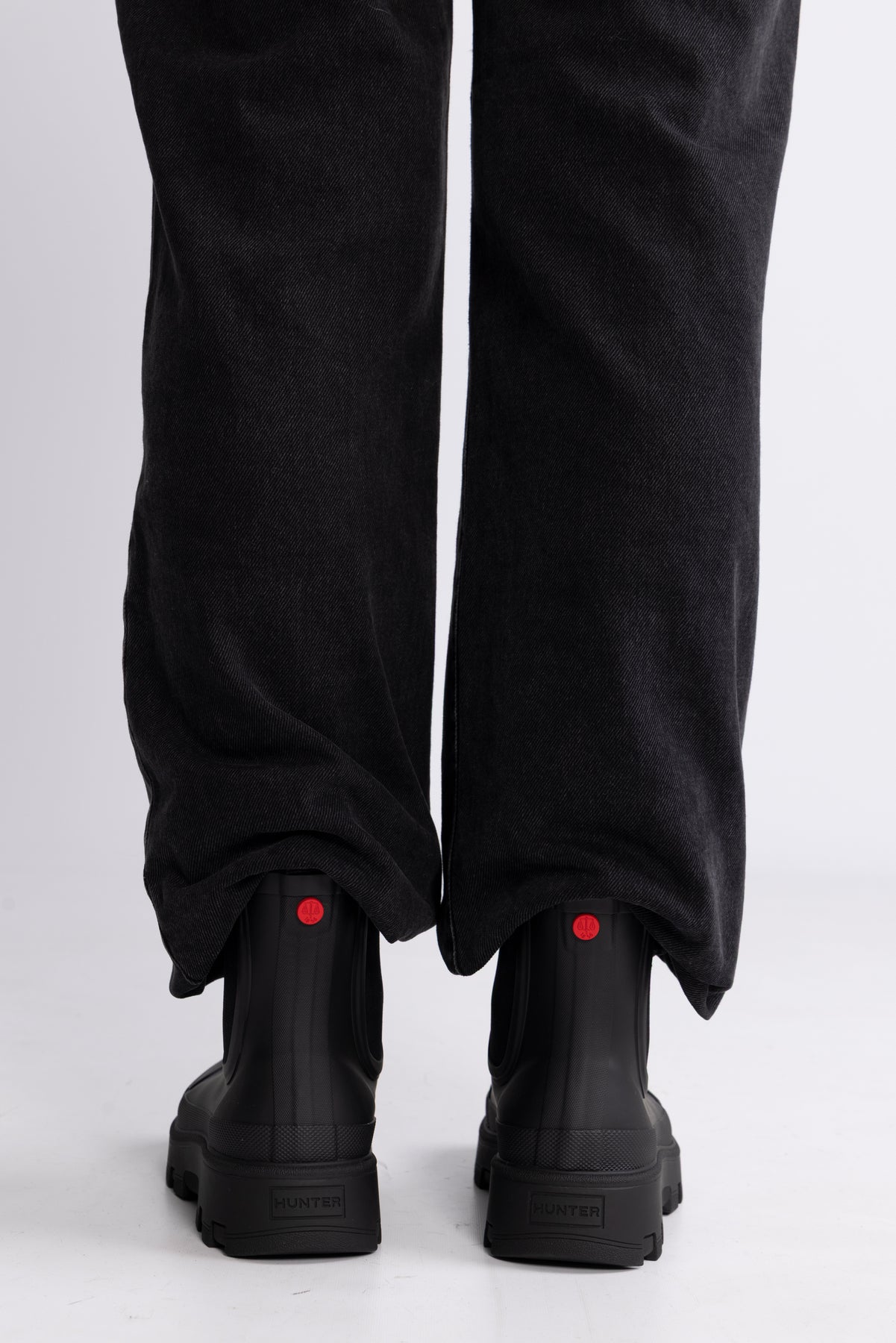 Unisex Elements Elastic Chelsea Boot - Black
