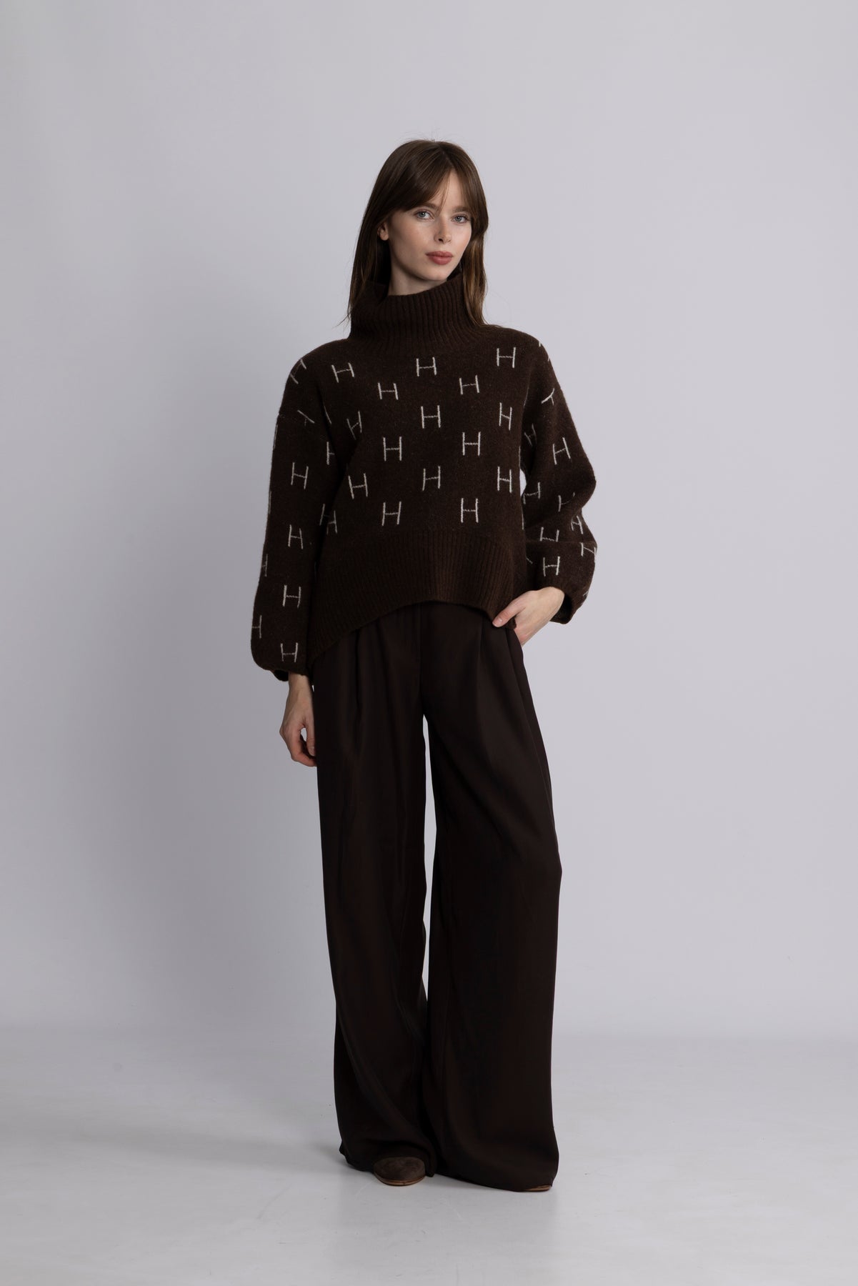 Fam Short Sweater - Dark Earth